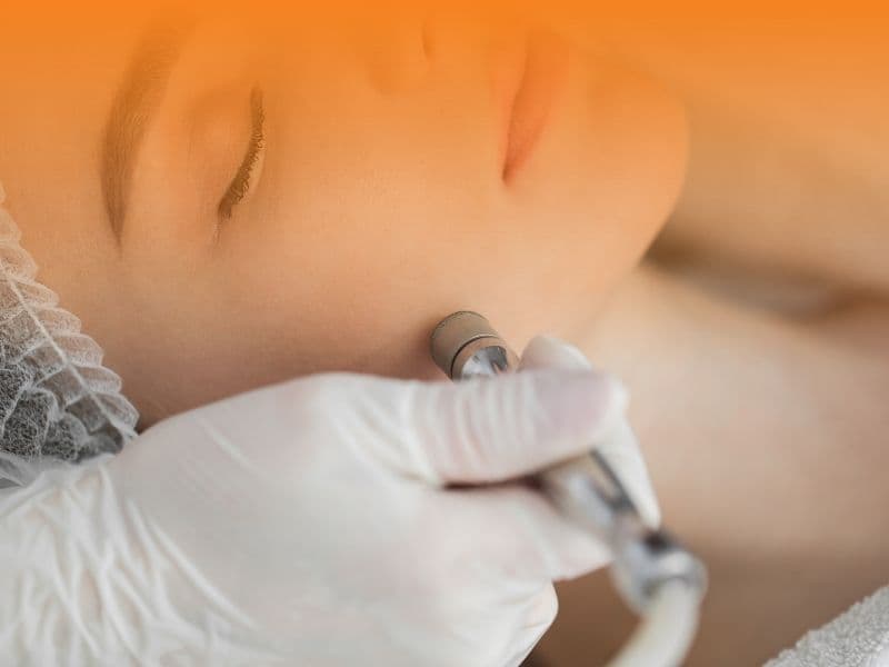 Tratamento facial sereno na Corpory Estética